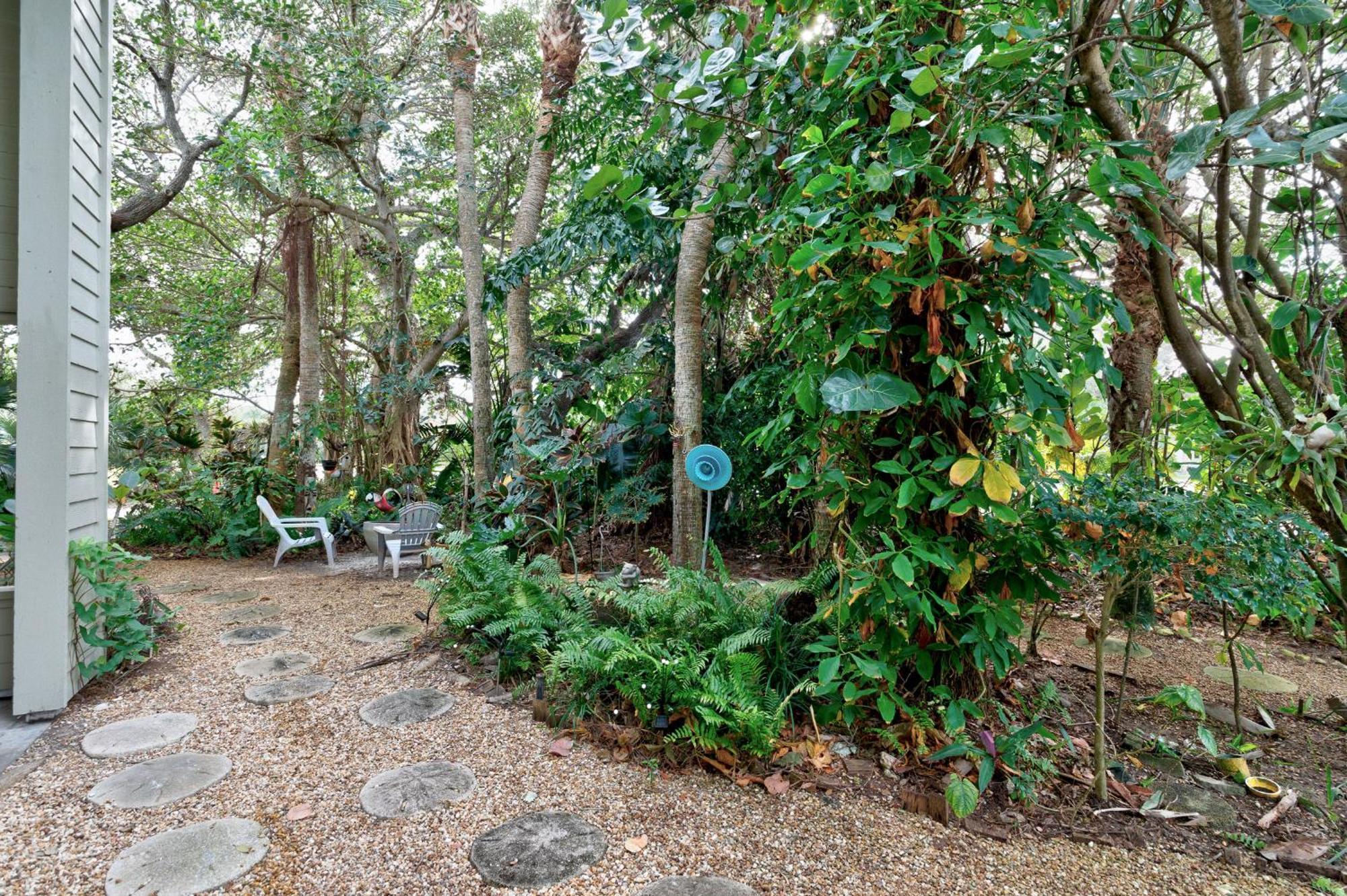 Beach Paradise Getaway - 200Ft From Beach! Sebastian Buitenkant foto